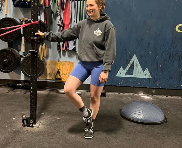 tess is a great personal trainer that specializes in postpartum fitness