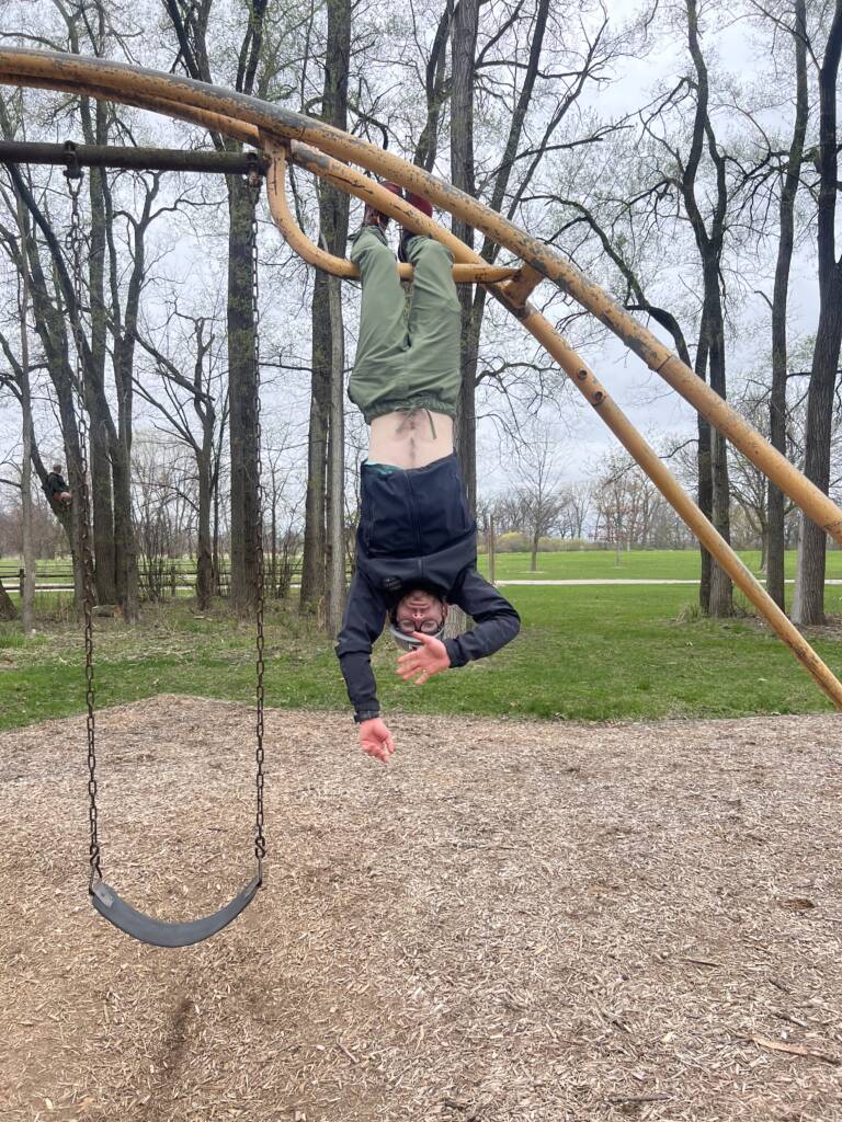 Playground full-body workouts include suspended core work.
